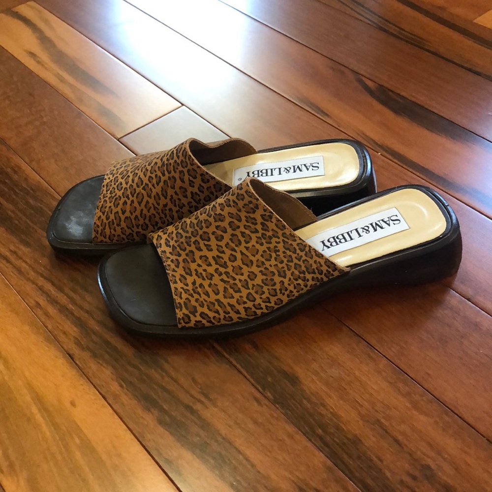 Sam & Libby Leopard Print Flip Flops - Picture 6 of 7